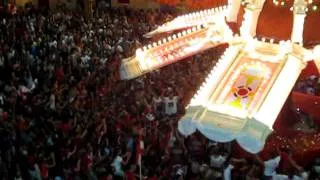 Festa San Ġorġ 2011 (Qormi) - Tlugħ ta' San Ġorġ fuq iż-żiemel - Pjazza kbira u Sabiħa