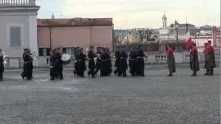 Cambio guardia Quirinale allievi marescialli Aeronautica 14 corso 01 12 2012.  2 parte