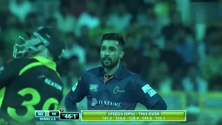 Kamran Akmal horrible wicket-keeping in T10 | Deliberately leaves catch off Mohammad Amir's bowling