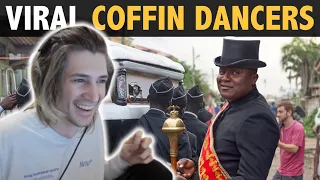 xQc Reacts to VIRAL COFFIN DANCERS (internet meme legends)