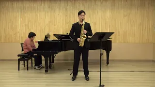 Pierre Max Dubois：Concerto pour alto saxophone，movement 1