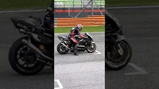 Ducati Desmosedici GP 22 Launch | Pure Sound | Sepang Shakedown Test | MotoGP 2022