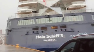 Vestavindskuling slet løs Mein Schiff 3 fra Kai 3