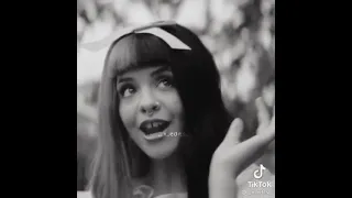 Temas tratados en canciones de Melanie 🦴🌸