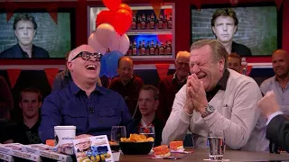 John de Mol laat zich omringen met jaknikkers: ''Dat is nu afgelopen'' - VOETBAL INSIDE