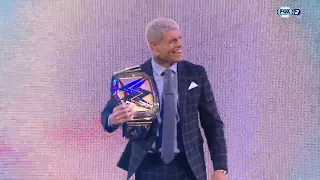 Entrada de Cody Rhodes - WWE SmackDown 12 de Abril 2024 Español