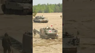 Transporter M113, czyli od Wietnamu po Ukrainę - krótka historia konia roboczego US Army! #shorts