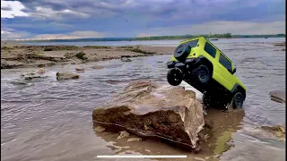 Xiaomi Suzuki Jimny hard offroad on the Volga river