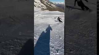 Ski turn in slow motion