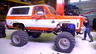 RC ADVENTURES - Working on my '76 Chevy K5 Blazer - What Tire will I Use?! Axle Swap