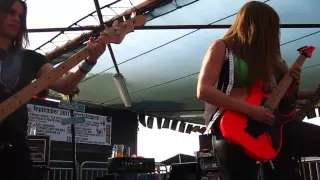 The Iron Maidens - Fear Of The Dark (LIVE @ Santa Fe Springs Swap Meet 9-17-11)