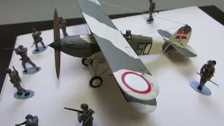 HAWKER FURY MK1 LINDBERG 1/48 & BRITISH INFANTRY TAMIYA 1/48