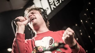 Mac DeMarco - Chamber of Reflection (Live on KEXP)