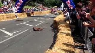 Red Bull Soapbox Race London 2013. Saw Point Flip. Fail