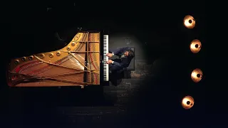 W. A. Mozart - Piano Sonata F Major KV 332 | Pawel Motyczynski