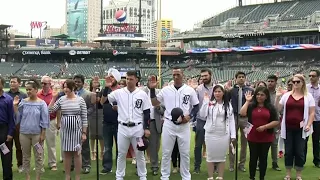 Two Detroit Tigers sworn in as US citizens