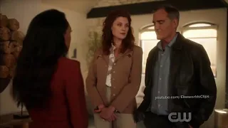 Barry tells Iris he has to die during Crisis The Flash 6x2