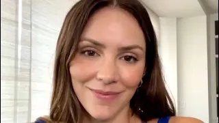 Katharine McPhee Foster - IG live talking Mindd, Rennie David & Christmas (3 December 2021)