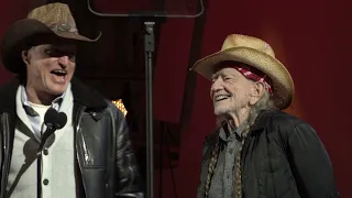 Willie Nelson with Woody Harrelson intro - Stardust (Willie Nelson 90 - Hollywood Bowl)
