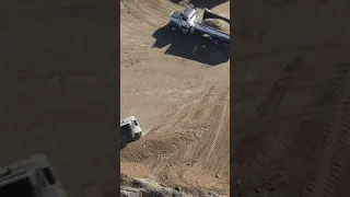 Side dump trailer fail Heavy Machinery and Construction Equipment