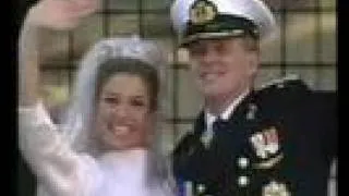 Wedding:Willem Alexander & Maxima, The Kiss(es) on the balcony