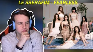 ПЕРВАЯ ЖЕНСКАЯ ГРУППА HYBE - LE SSERAFIM - FEARLESS OFFICIAL M/V (РЕАКЦИЯ ДУШНИЛЫ)