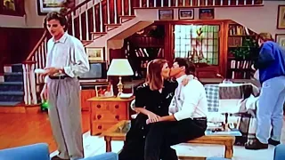 Kimmy Helps DJ Get a Phone / Full House / Candace Cameron