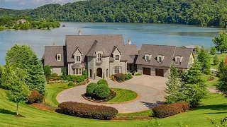 Exquisite Lakefront Home in Louisville, Tennessee