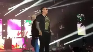 Bad Bunny ft Daddy Yankee y Natti Natasha Dura Remix en vivo Puerto Rico