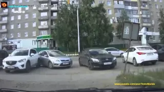 ТПЭШКИ ЗА РУЛЁМ 2015 WOMAN DRIVER ПРИКОЛЫ НА ДОРОГАХ