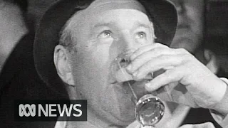 Melbourne drinkers don't know they're drinking Sydney beer (1967) | RetroFocus