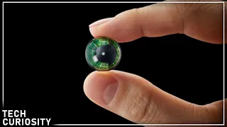 The First Contact Lenses With Digital Display