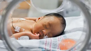 What to Expect When Your Baby Goes to the NICU: Causes, Discharge and More