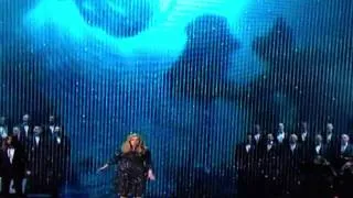 Adele Performs Skyfall (The Oscars 2013)