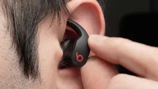 How to Wear in Ears Beats Fit Pro