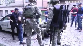 В Харькове грабитель выбросился из окна 4 этажа
