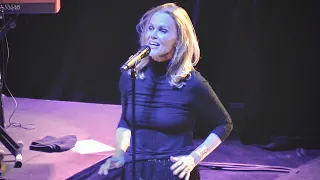 Belinda Carlisle, Heaven Is A Place On Earth (live), San Francisco, August 20, 2023 (4K)