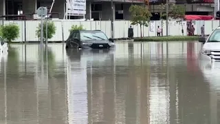 Dubai roads flooded following heavy rains