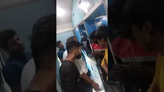 Honest T.T Ever in Indian railway / T.T.E Ticket check in train #ticket #check