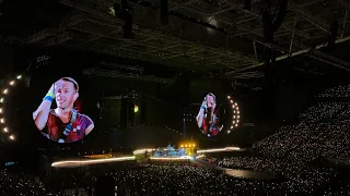 Coldplay - Yellow (Live in Manila 2024)