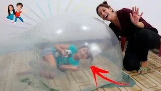 ENTREI NA BOLHA DE SLIME GIGANTE!  | MARIA CLARA E JP