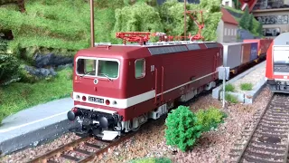 Let's Play Modelleisenbahn Spur H0 #082 "Impressionen der 243 301 mit Güterzug"