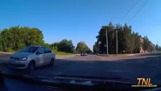 [Funny]  Russian Road Rage and Car Crashes 2016 Full HD