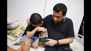 Duterte cheers up young cancer patients in Davao City