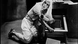 The Mummy (1932) Audio Commentary Boris Karloff Zita Johann