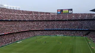 Mexican Wave at Camp Nou (Barcelona vs Arsenal)