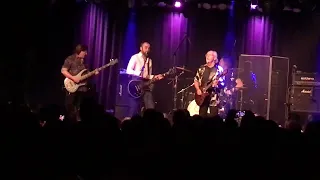 Martin Barre (formerly of Jethro Tull) plays Hunting Girl in Gothenburg