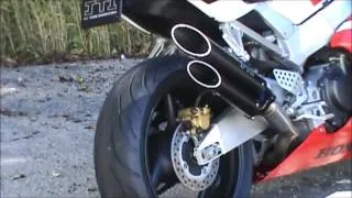 CBR929 / CBR954 Exhaust Comparison  JTI vs. Stock on '00 CBR929RR