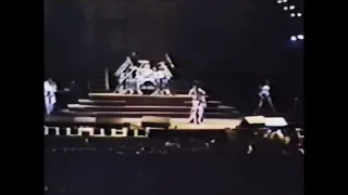 Queen - We Will Rock You (Live in Rio, 1985) - [Second Night Bit]