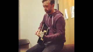 Tim McIlrath from Rise Against covering NOFX song Bob